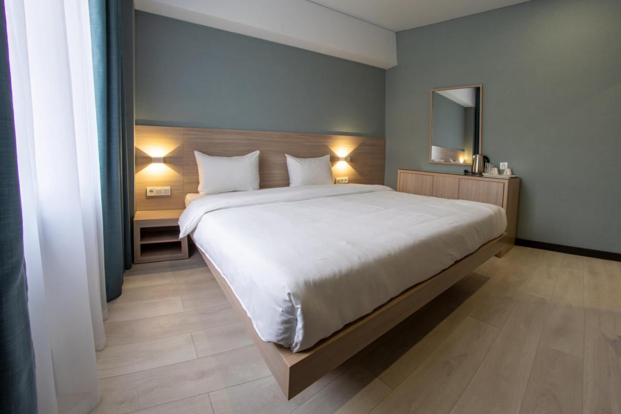 Resident Hotel Kazybek Bi Almati Kültér fotó